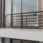 découvrez comment choisir un garde-corps fenêtre alliant sécurité et esthétique pour sublimer le style de votre façade tout en assurant une protection optimale.