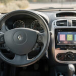 découvrez comment moderniser le système audio de votre renault clio phase 2 tout en conservant les commandes au volant pour un confort d'utilisation optimal.